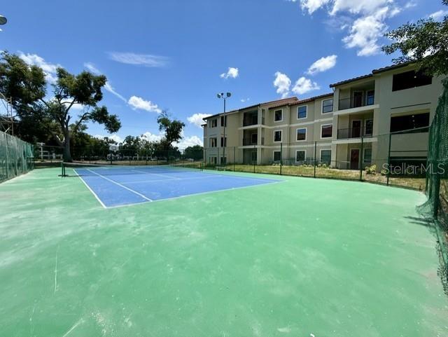 BLOSSOM PARK VILLAS CONDO, KISSIMMEE, FL, 34747