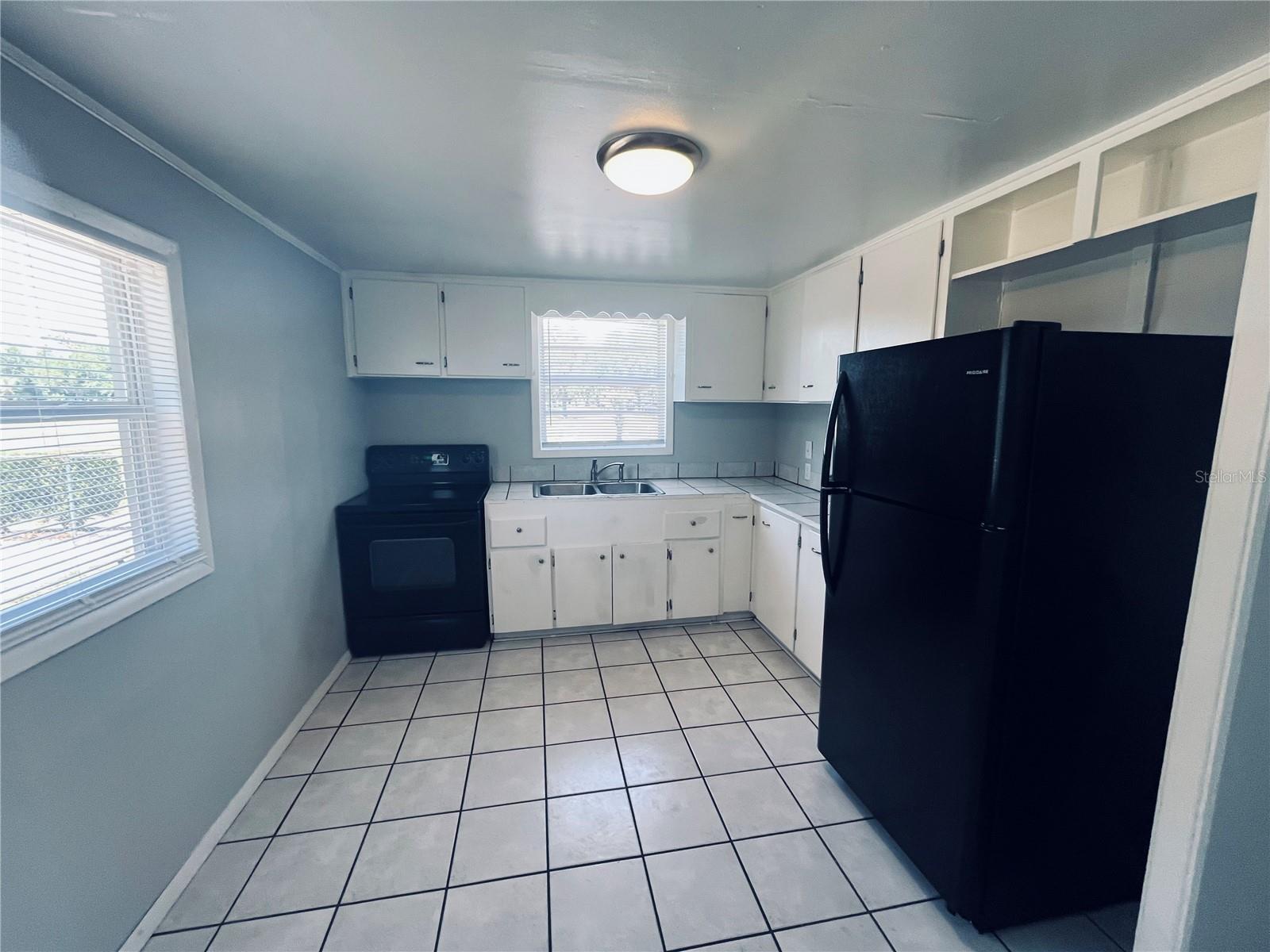 5237 1ST ST, ZEPHYRHILLS, FL, 33542