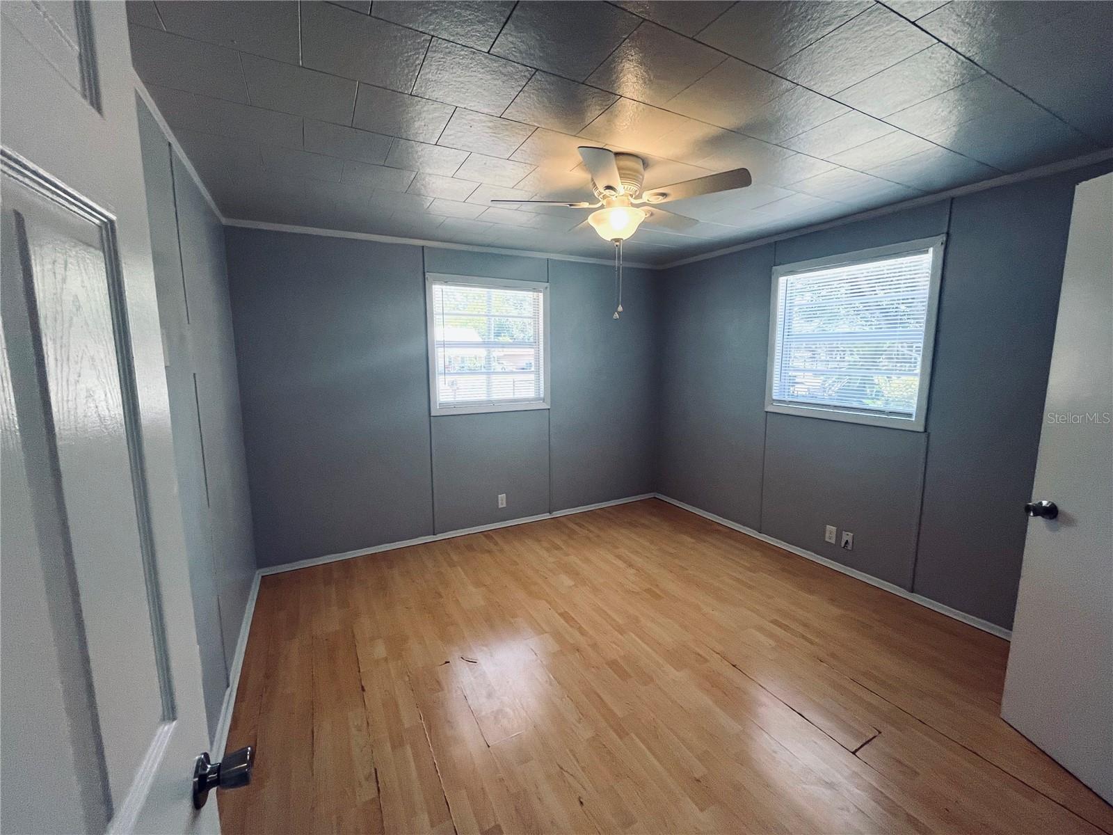 5237 1ST ST, ZEPHYRHILLS, FL, 33542