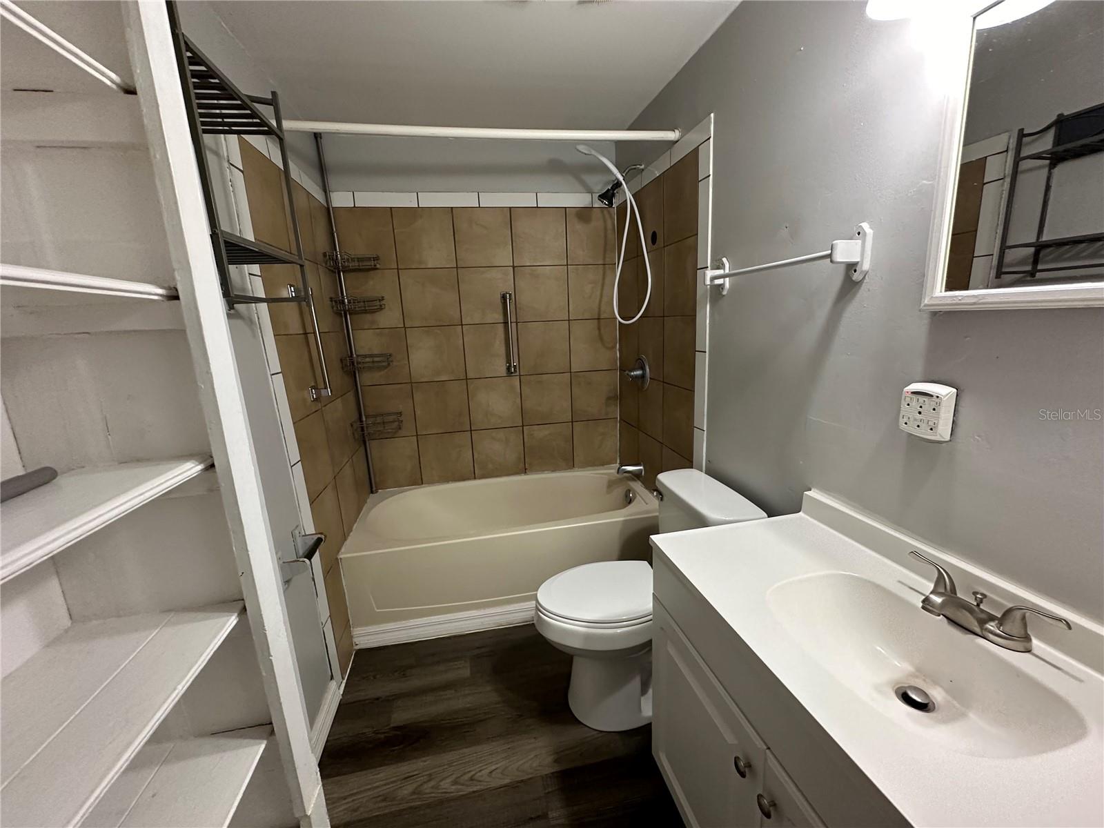 5237 1ST ST, ZEPHYRHILLS, FL, 33542