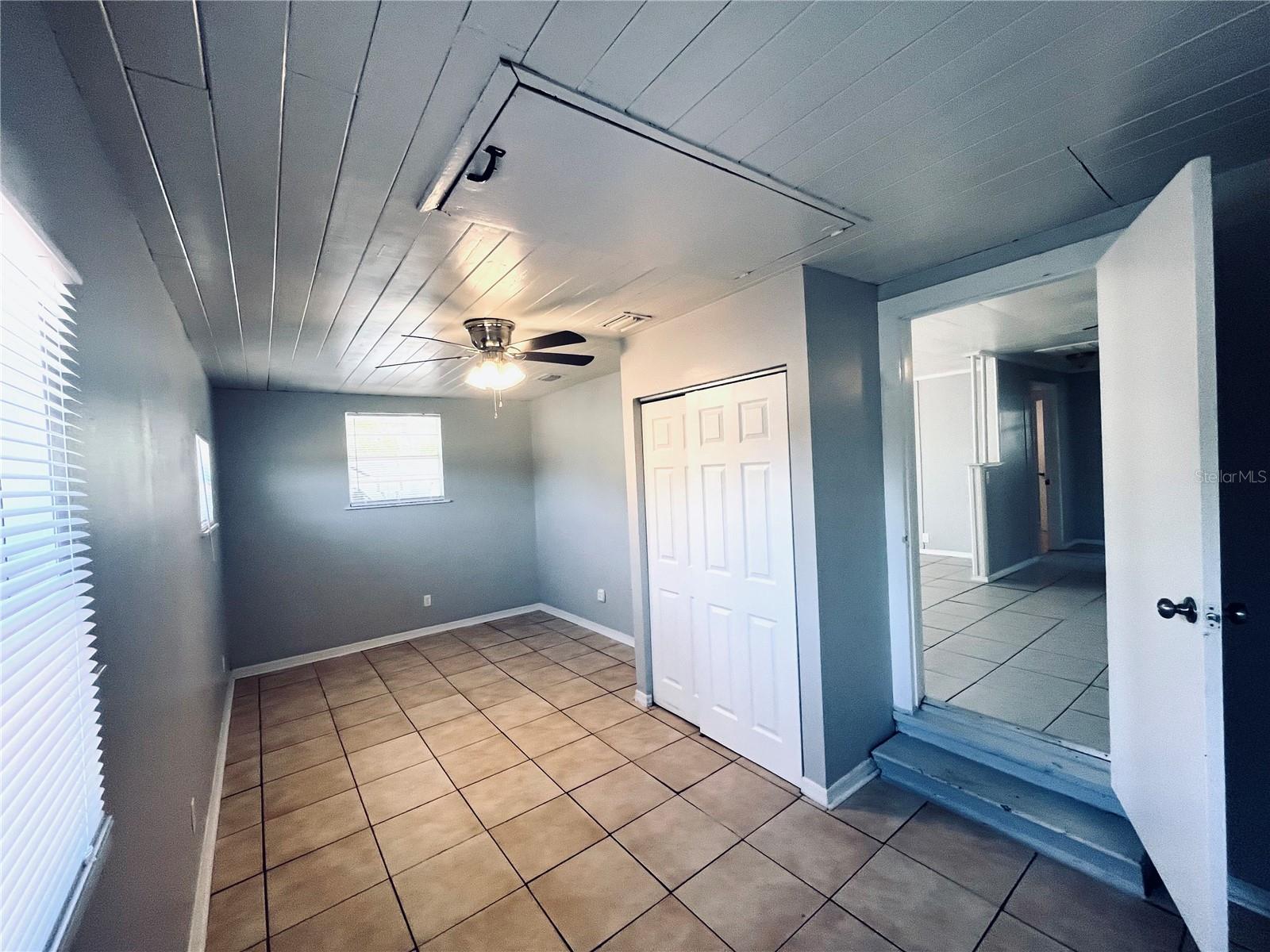 5237 1ST ST, ZEPHYRHILLS, FL, 33542