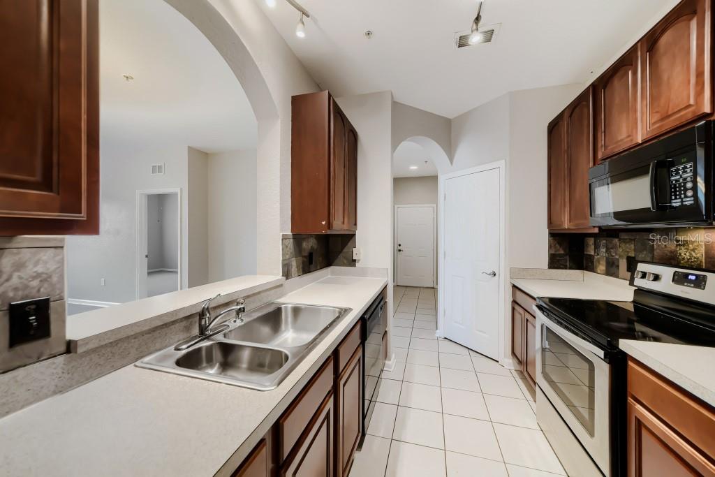 6380 CONTESSA DR #304, ORLANDO, FL, 32829