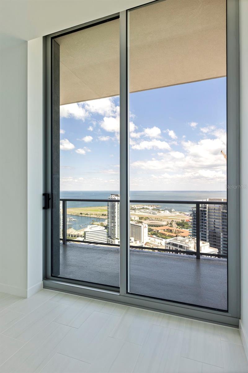 400 CENTRAL AVE #3906, ST PETERSBURG, FL, 33701