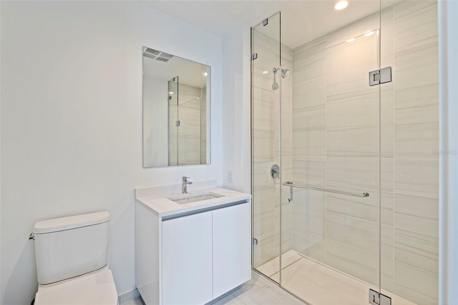400 CENTRAL AVE #3906, ST PETERSBURG, FL, 33701
