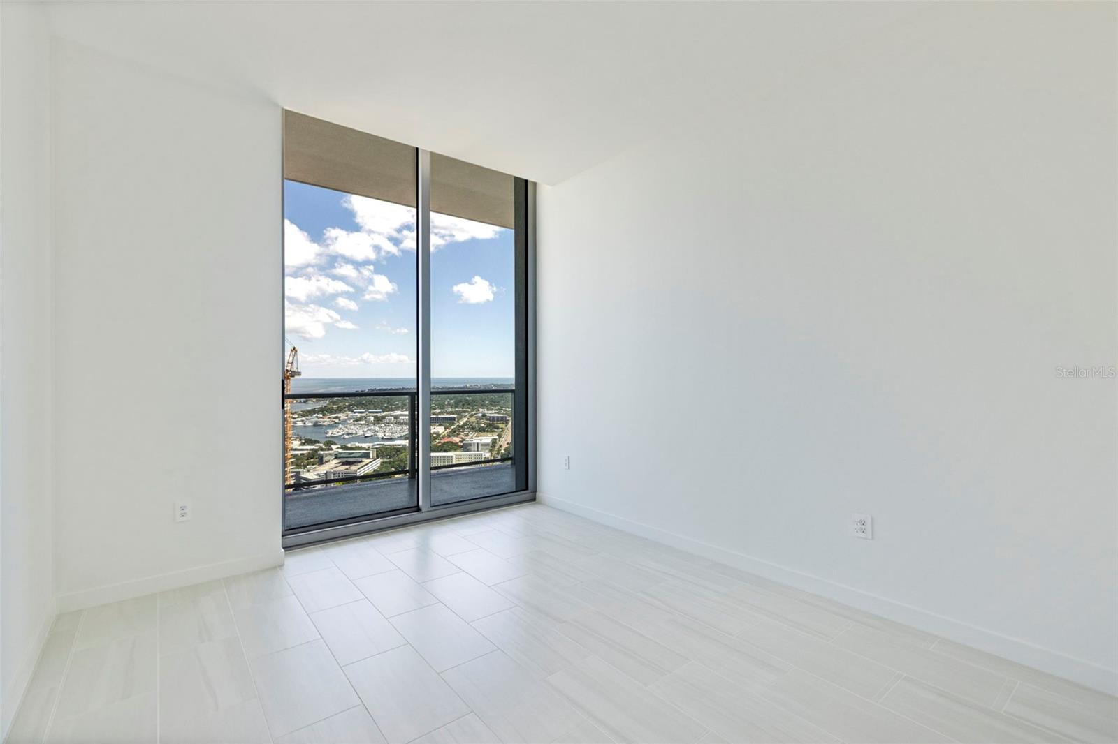 400 CENTRAL AVE #3906, ST PETERSBURG, FL, 33701