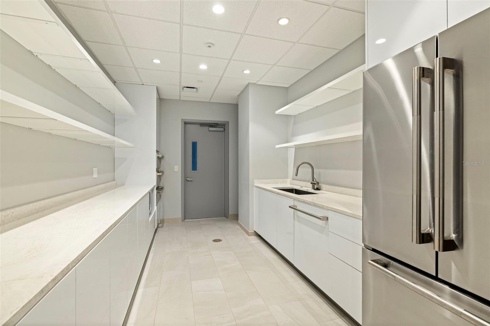 400 CENTRAL AVE #3906, ST PETERSBURG, FL, 33701