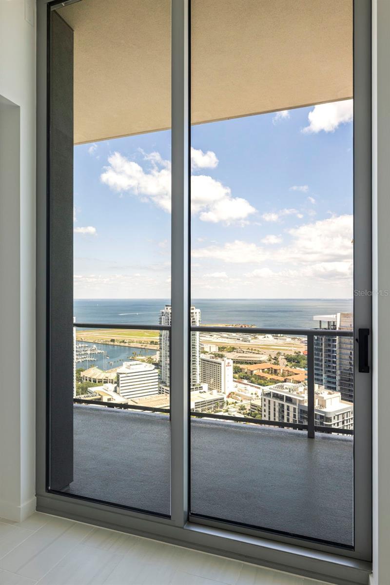 400 CENTRAL AVE #3906, ST PETERSBURG, FL, 33701