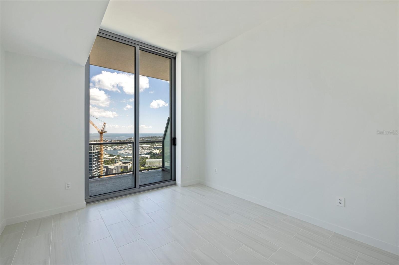 400 CENTRAL AVE #3906, ST PETERSBURG, FL, 33701