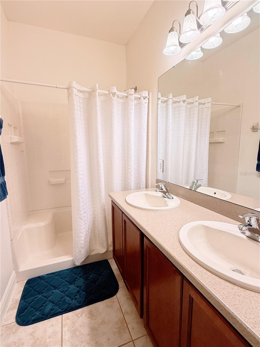 716 GRAND CANAL DR, POINCIANA, FL, 34759