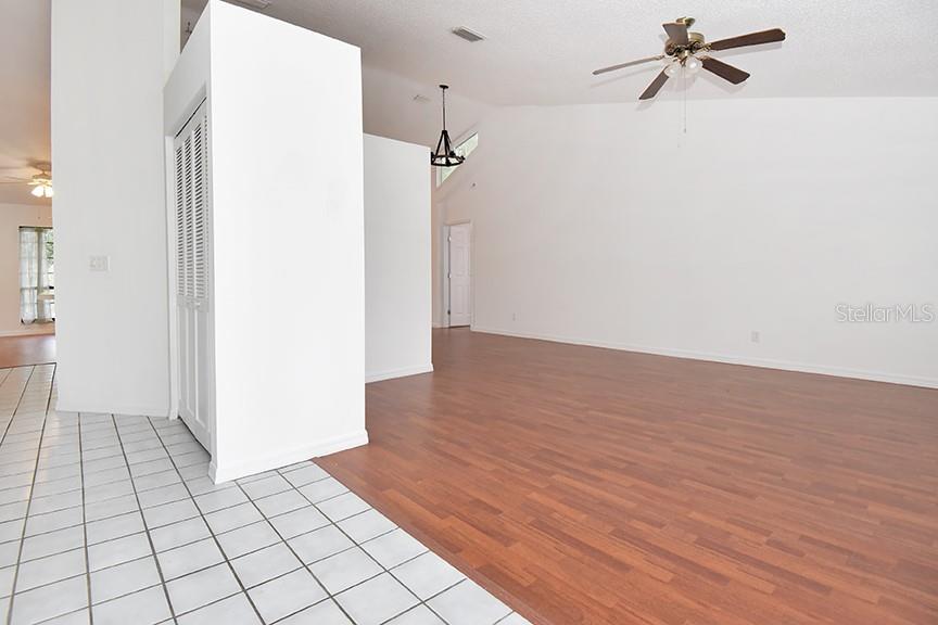 2213 PINE TREE DR, EDGEWATER, FL, 32141