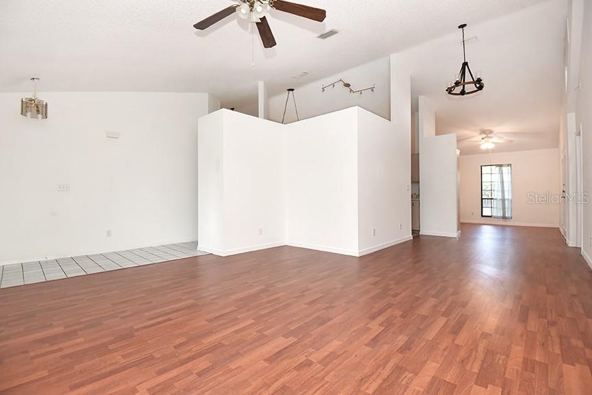 2213 PINE TREE DR, EDGEWATER, FL, 32141