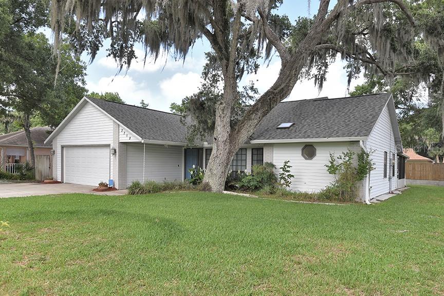 2213 PINE TREE DR, EDGEWATER, FL, 32141