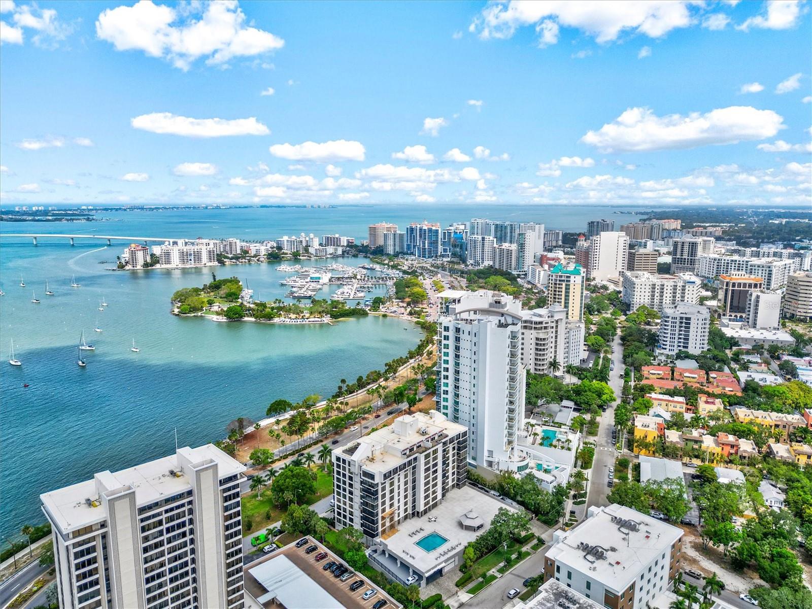 707 S GULFSTREAM AVE #906, SARASOTA, FL, 34236