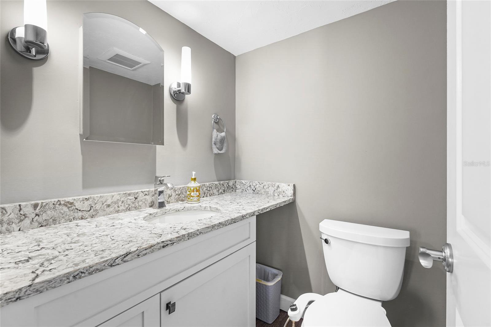 707 S GULFSTREAM AVE #906, SARASOTA, FL, 34236