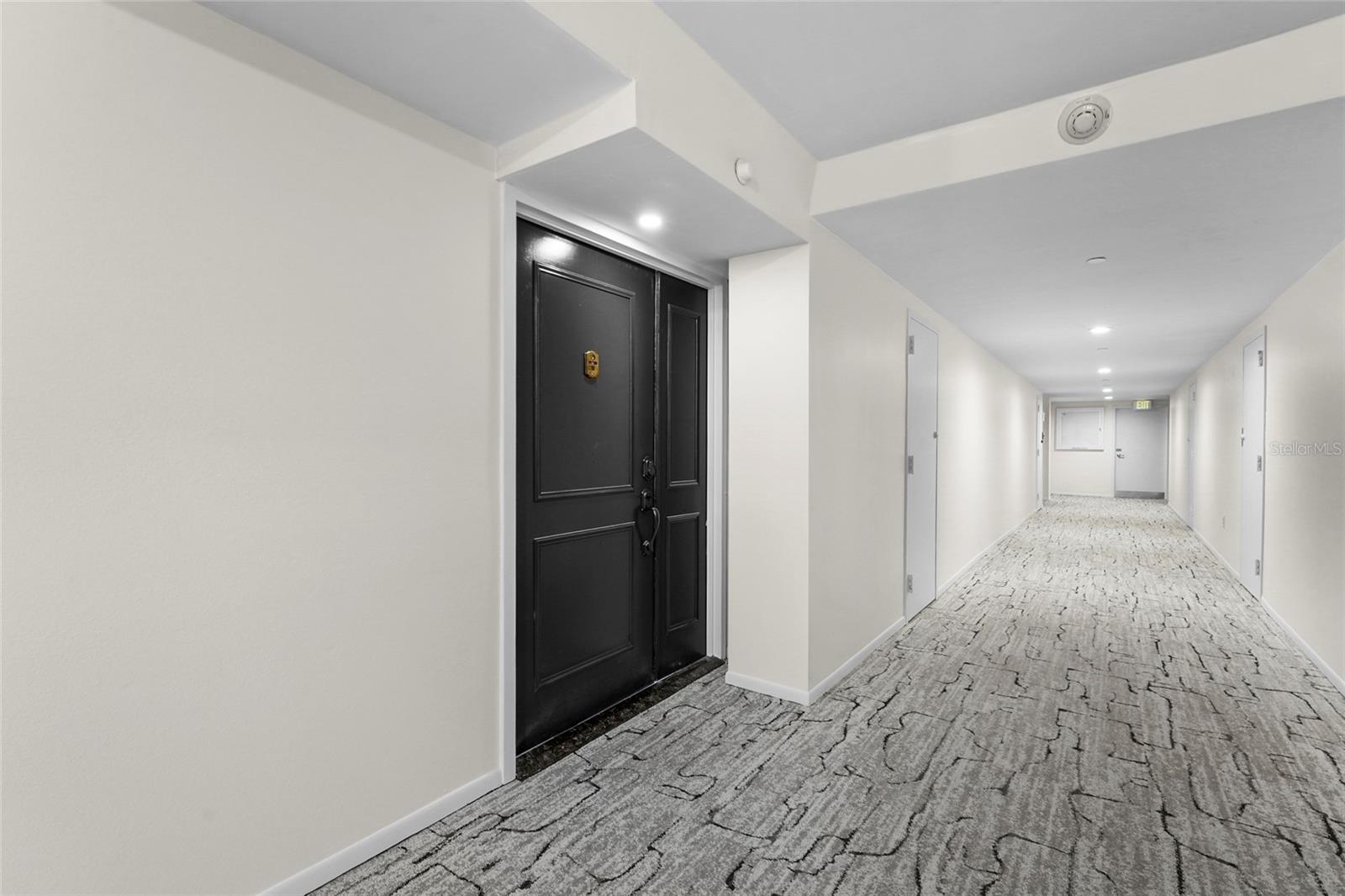 707 S GULFSTREAM AVE #906, SARASOTA, FL, 34236