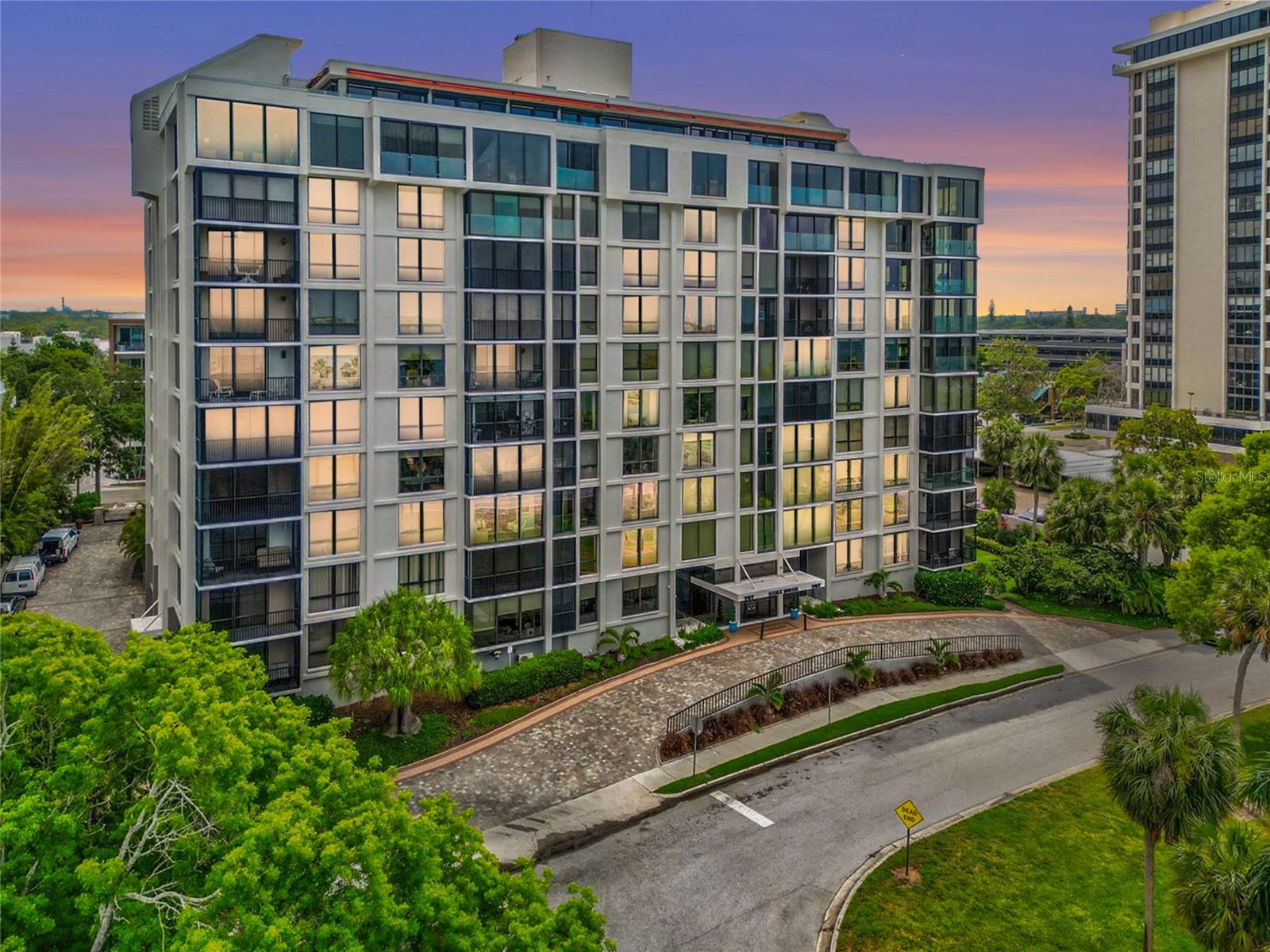 707 S GULFSTREAM AVE #906, SARASOTA, FL, 34236