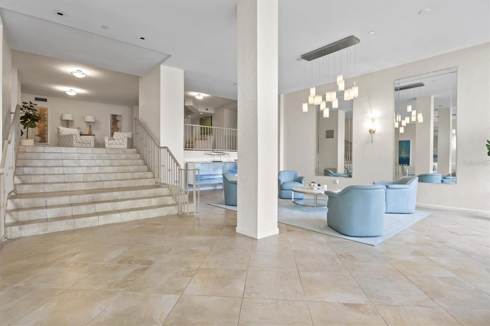 707 S GULFSTREAM AVE #906, SARASOTA, FL, 34236