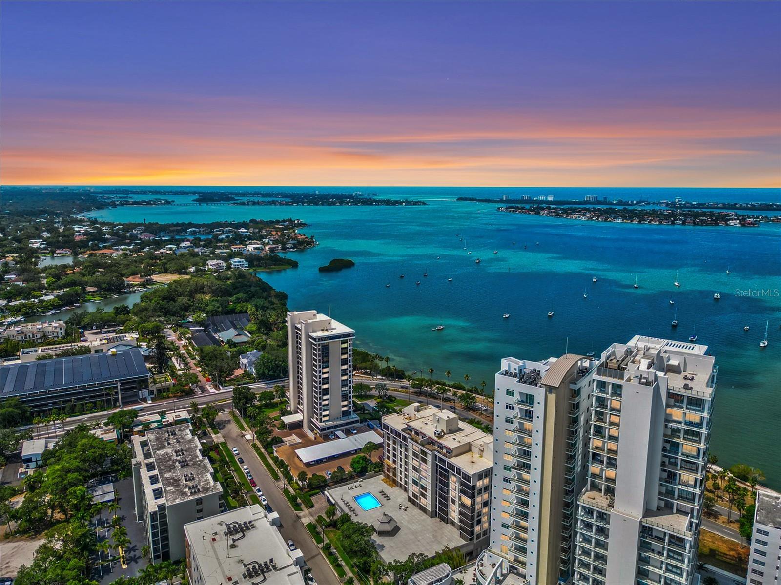 707 S GULFSTREAM AVE #906, SARASOTA, FL, 34236