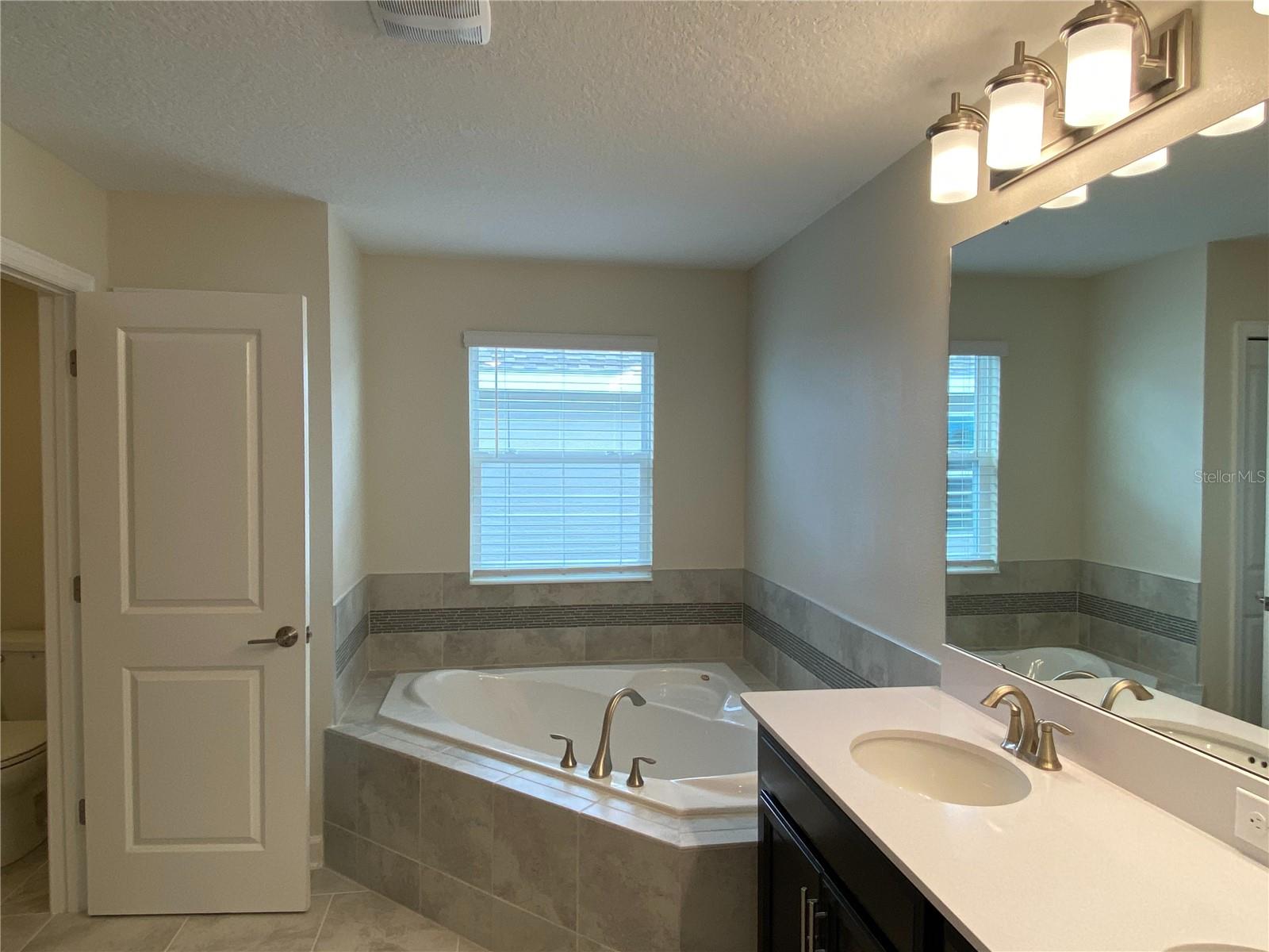 11973 HOMETOWN PL, ORLANDO, FL, 32832