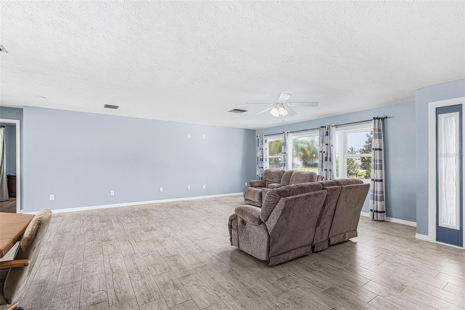 1320 SE 26TH TER, CAPE CORAL, FL, 33904