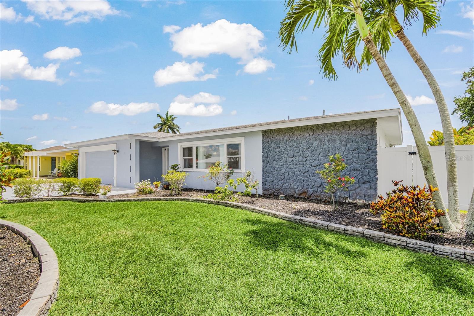 1320 SE 26TH TER, CAPE CORAL, FL, 33904