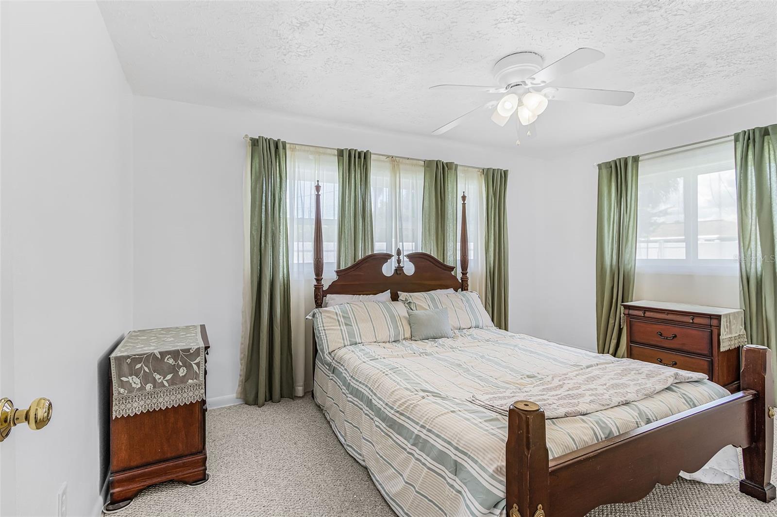 1320 SE 26TH TER, CAPE CORAL, FL, 33904