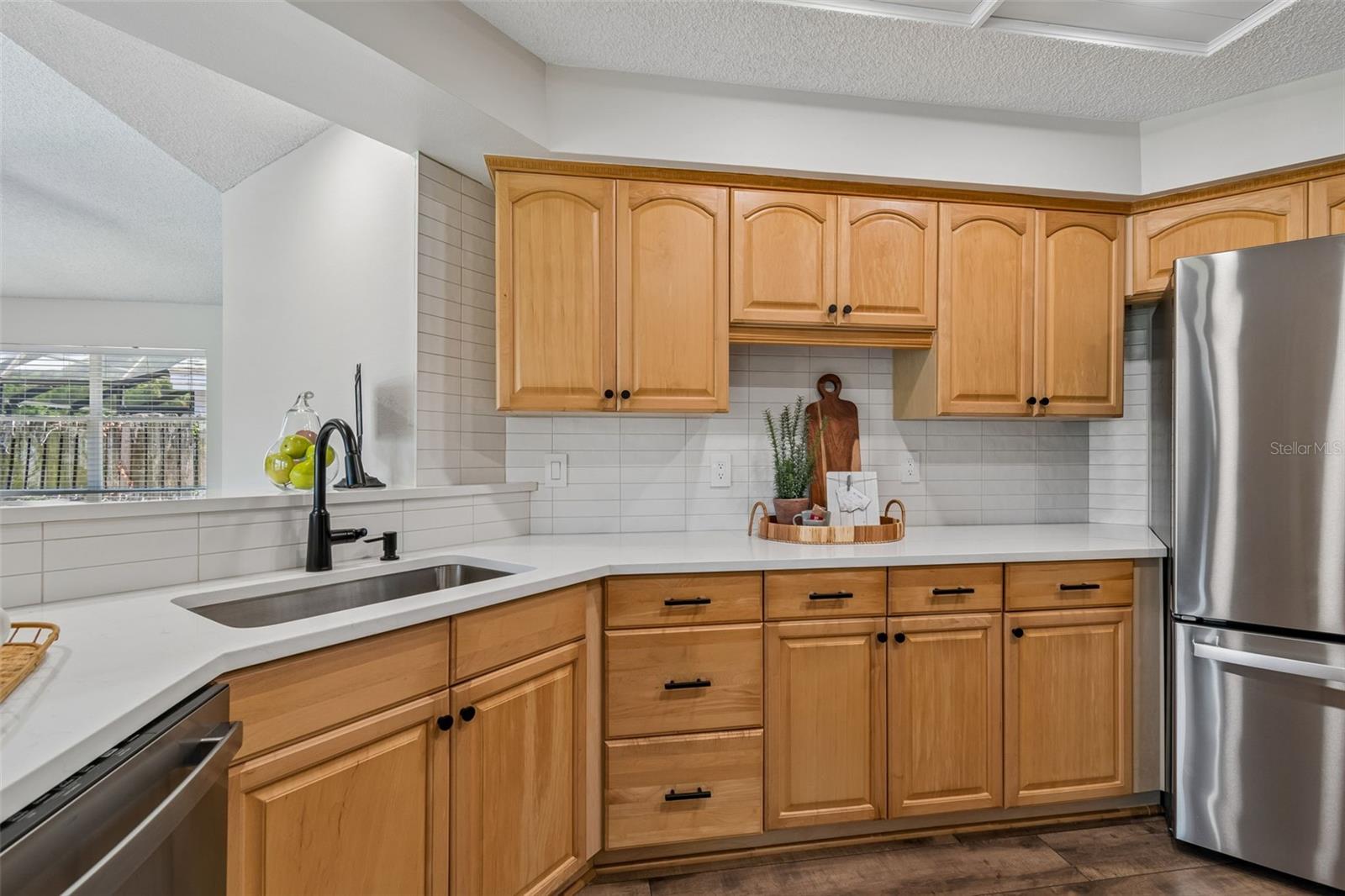 1977 BROOKSTONE WAY, CLEARWATER, FL, 33760