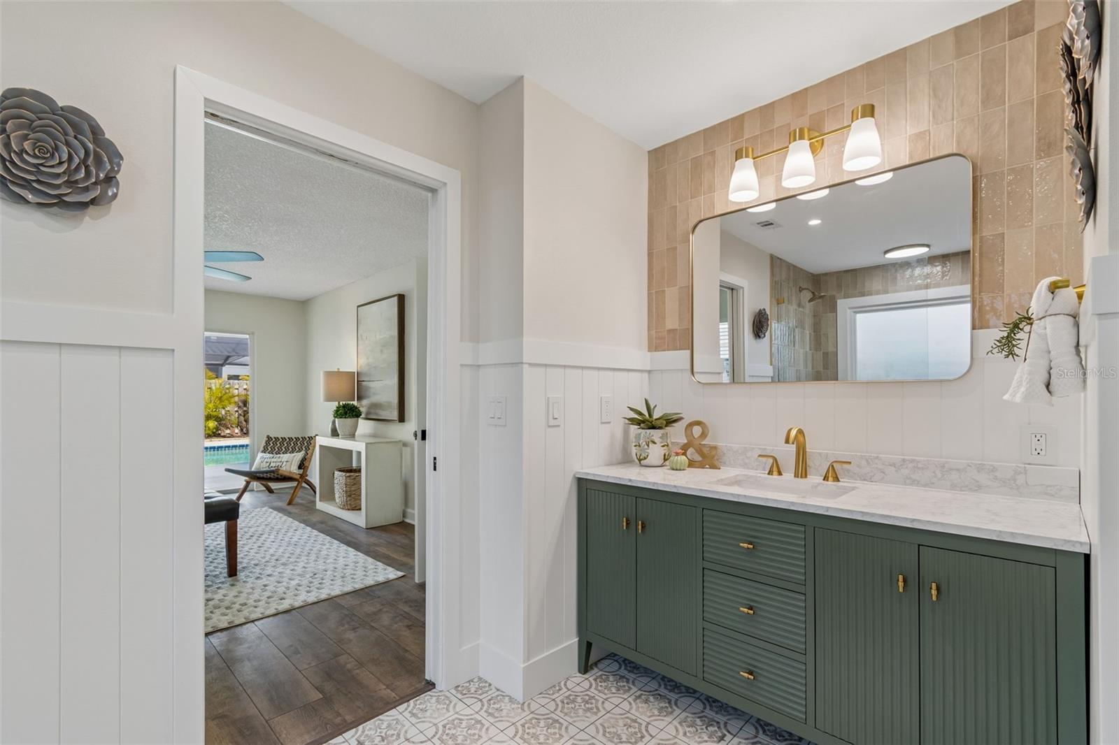 1977 BROOKSTONE WAY, CLEARWATER, FL, 33760