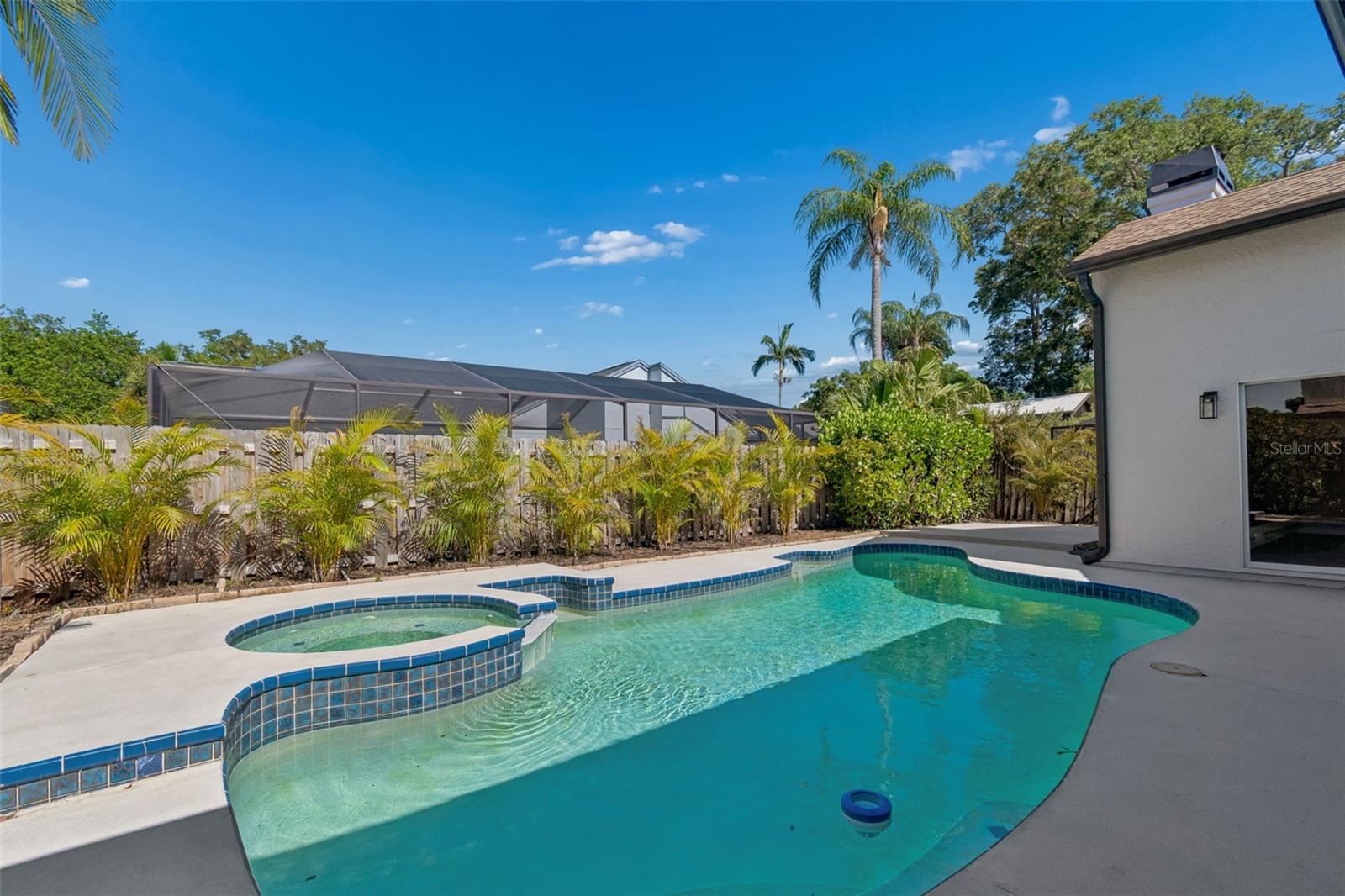 1977 BROOKSTONE WAY, CLEARWATER, FL, 33760