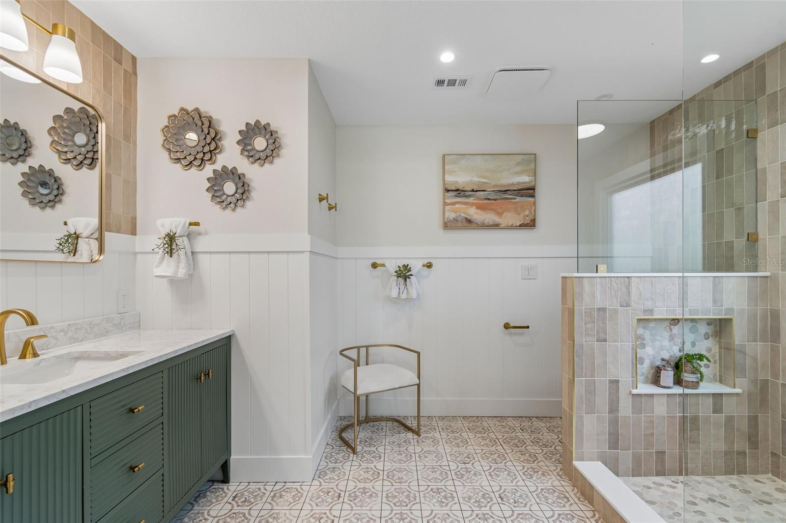 1977 BROOKSTONE WAY, CLEARWATER, FL, 33760