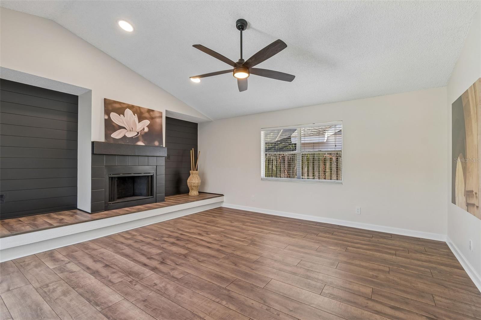 1977 BROOKSTONE WAY, CLEARWATER, FL, 33760