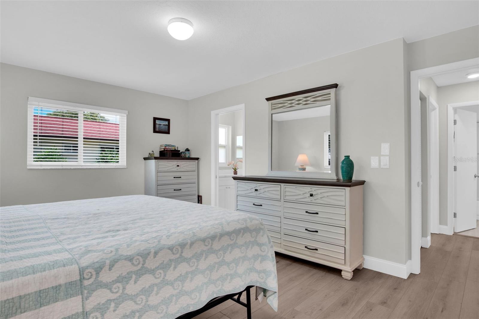 2472 MALCOLM DR, PALM HARBOR, FL, 34684