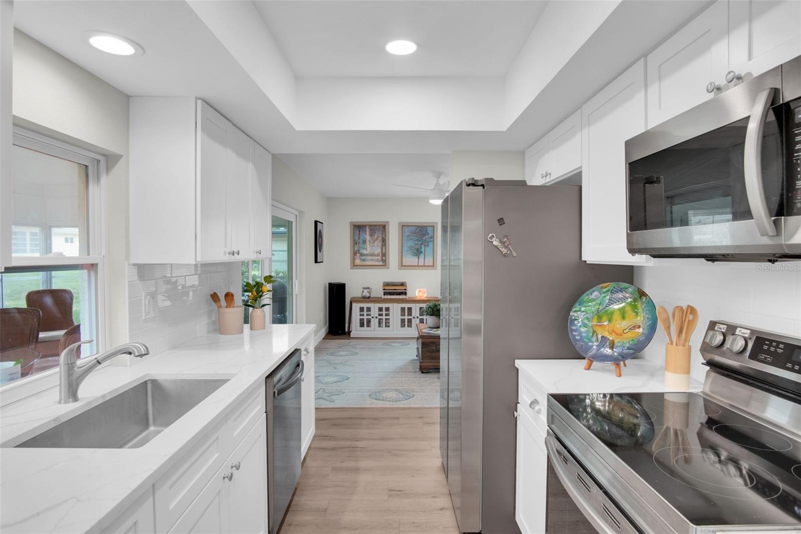 2472 MALCOLM DR, PALM HARBOR, FL, 34684
