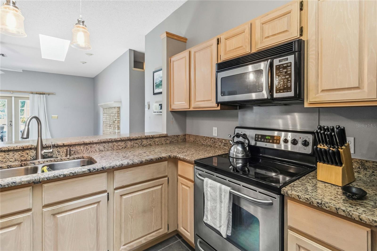 636 ADRIANE PARK CIR, KISSIMMEE, FL, 34744