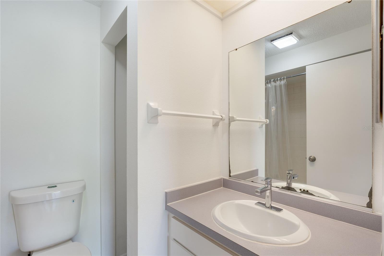 926 SUNRIDGE DR #F1, SARASOTA, FL, 34234