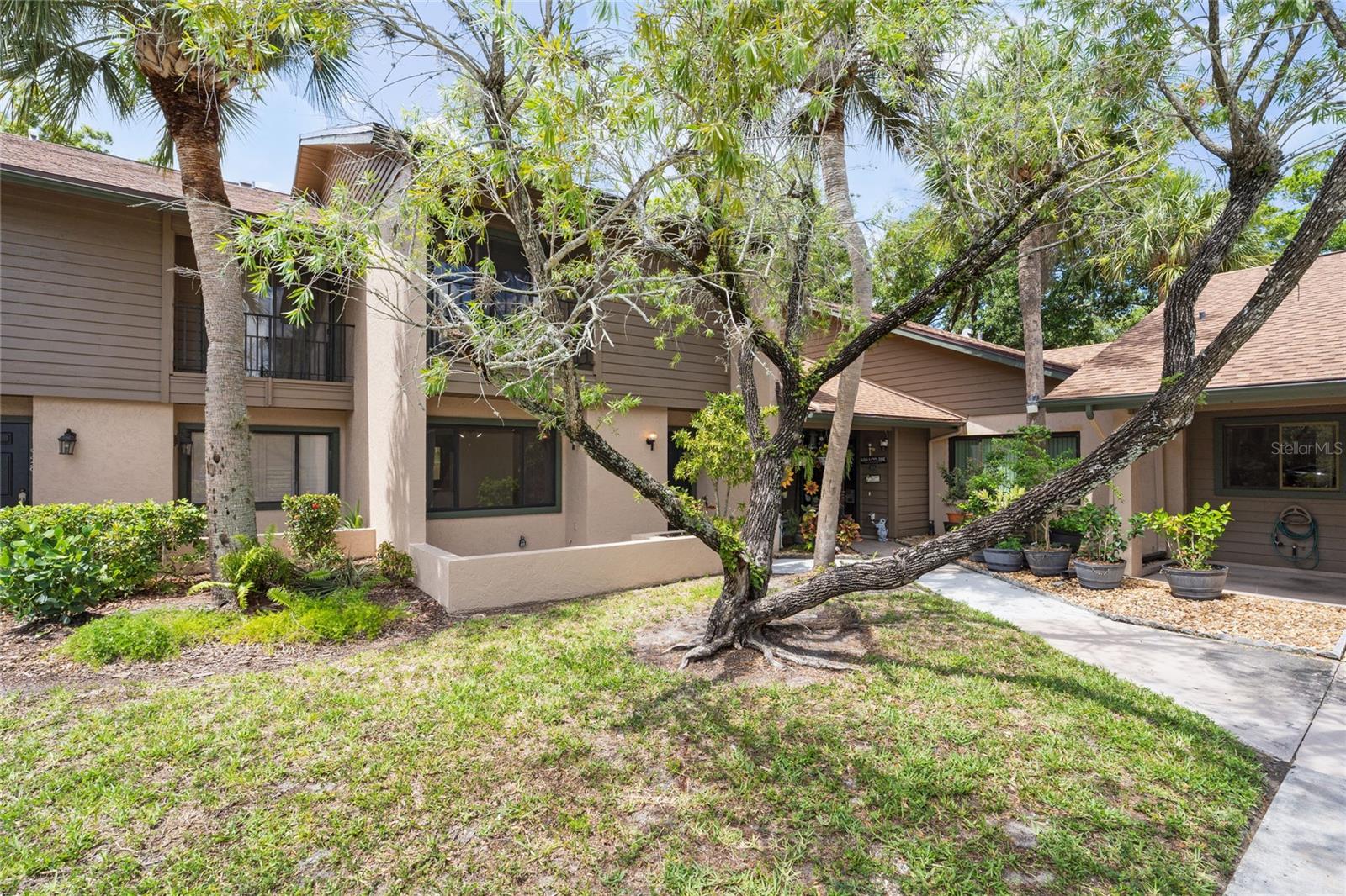 926 SUNRIDGE DR #F1, SARASOTA, FL, 34234