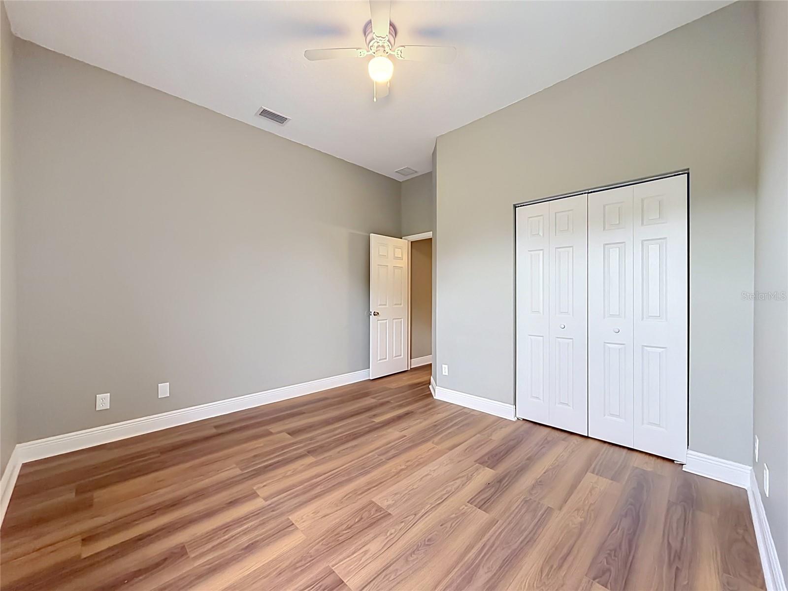 28549 SHIRLEY SHORES RD, TAVARES, FL, 32778