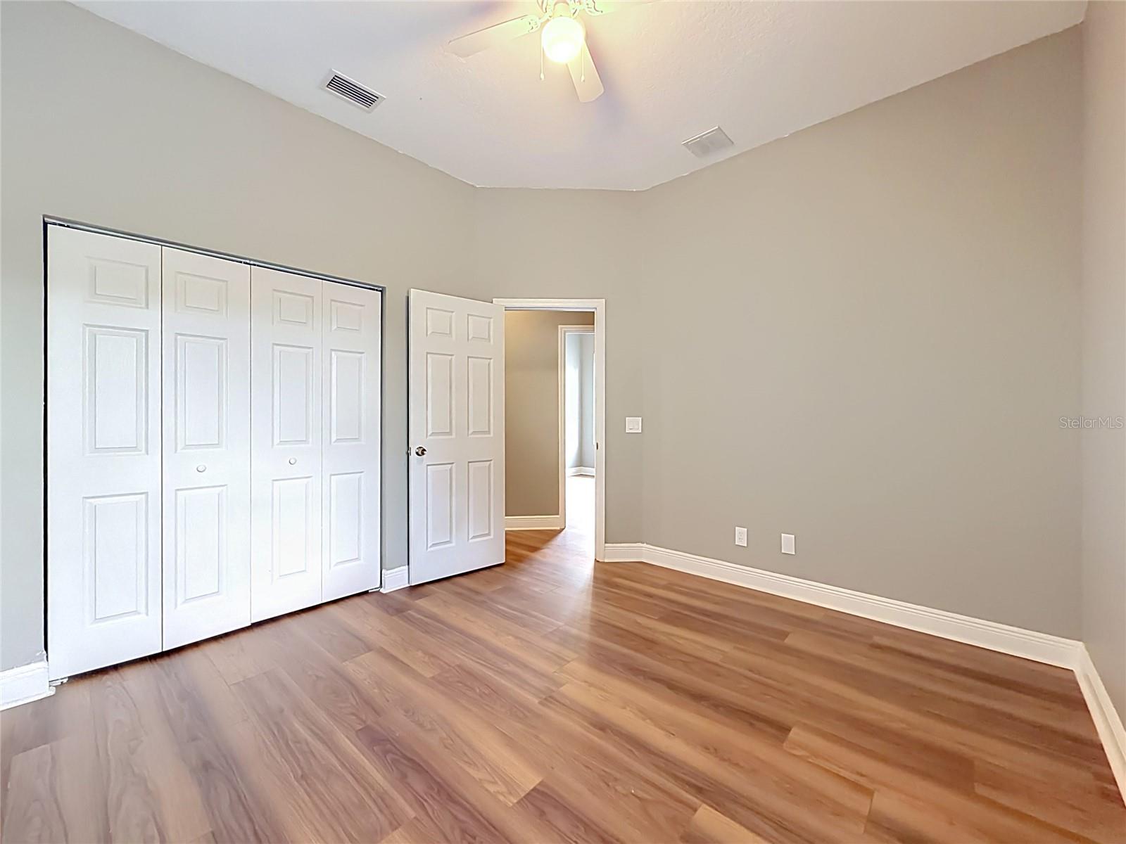 28549 SHIRLEY SHORES RD, TAVARES, FL, 32778
