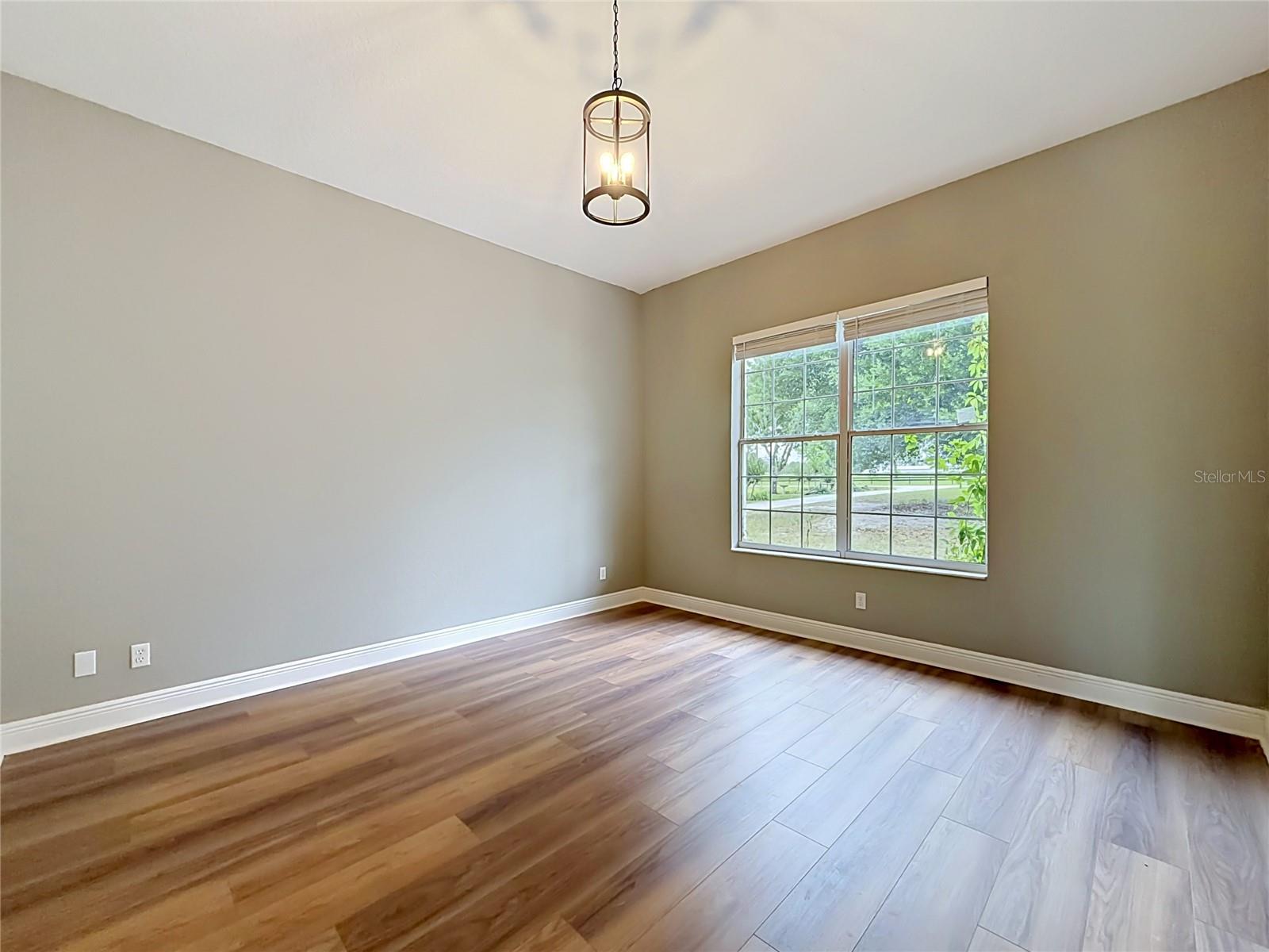 28549 SHIRLEY SHORES RD, TAVARES, FL, 32778