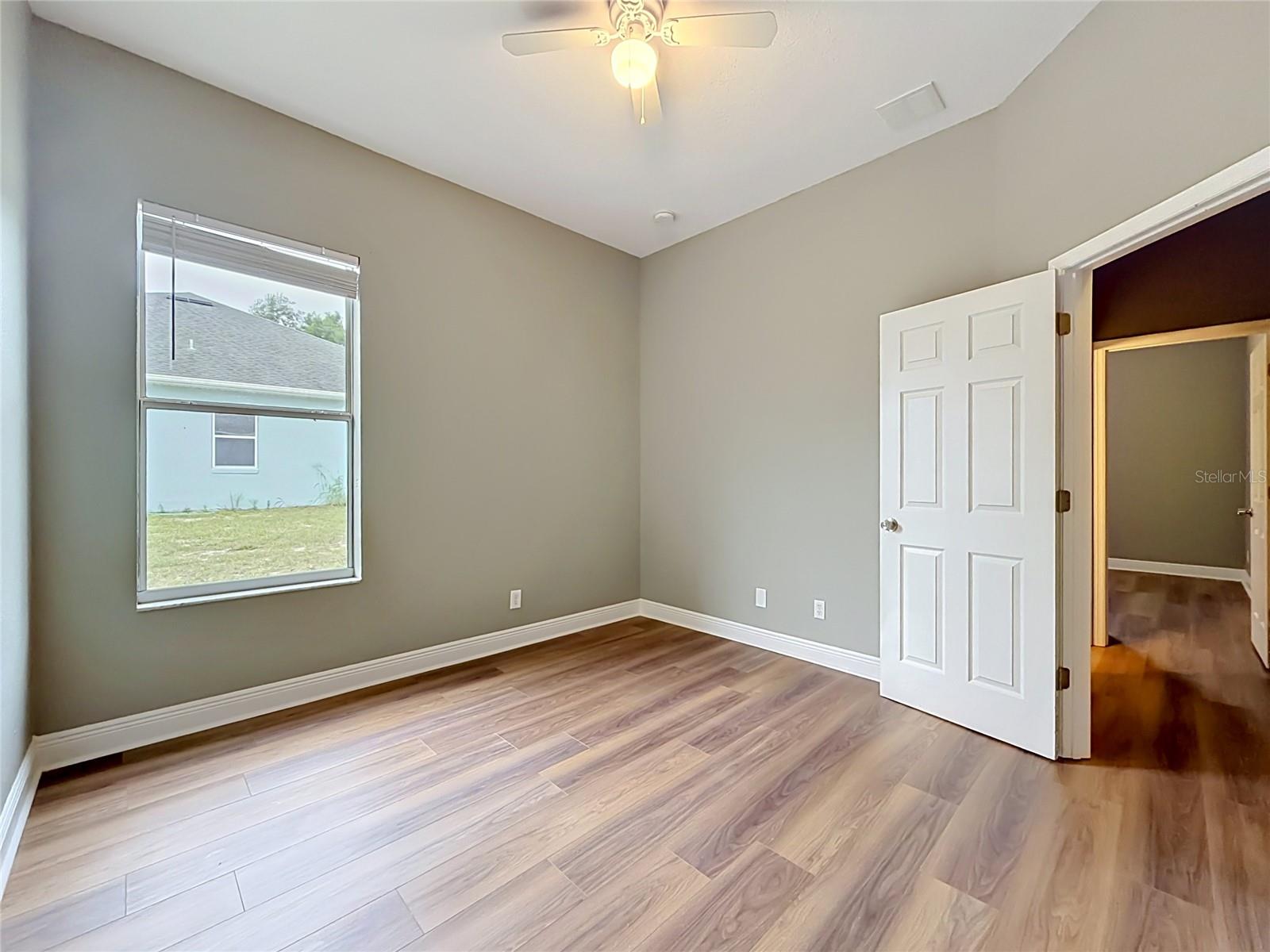 28549 SHIRLEY SHORES RD, TAVARES, FL, 32778