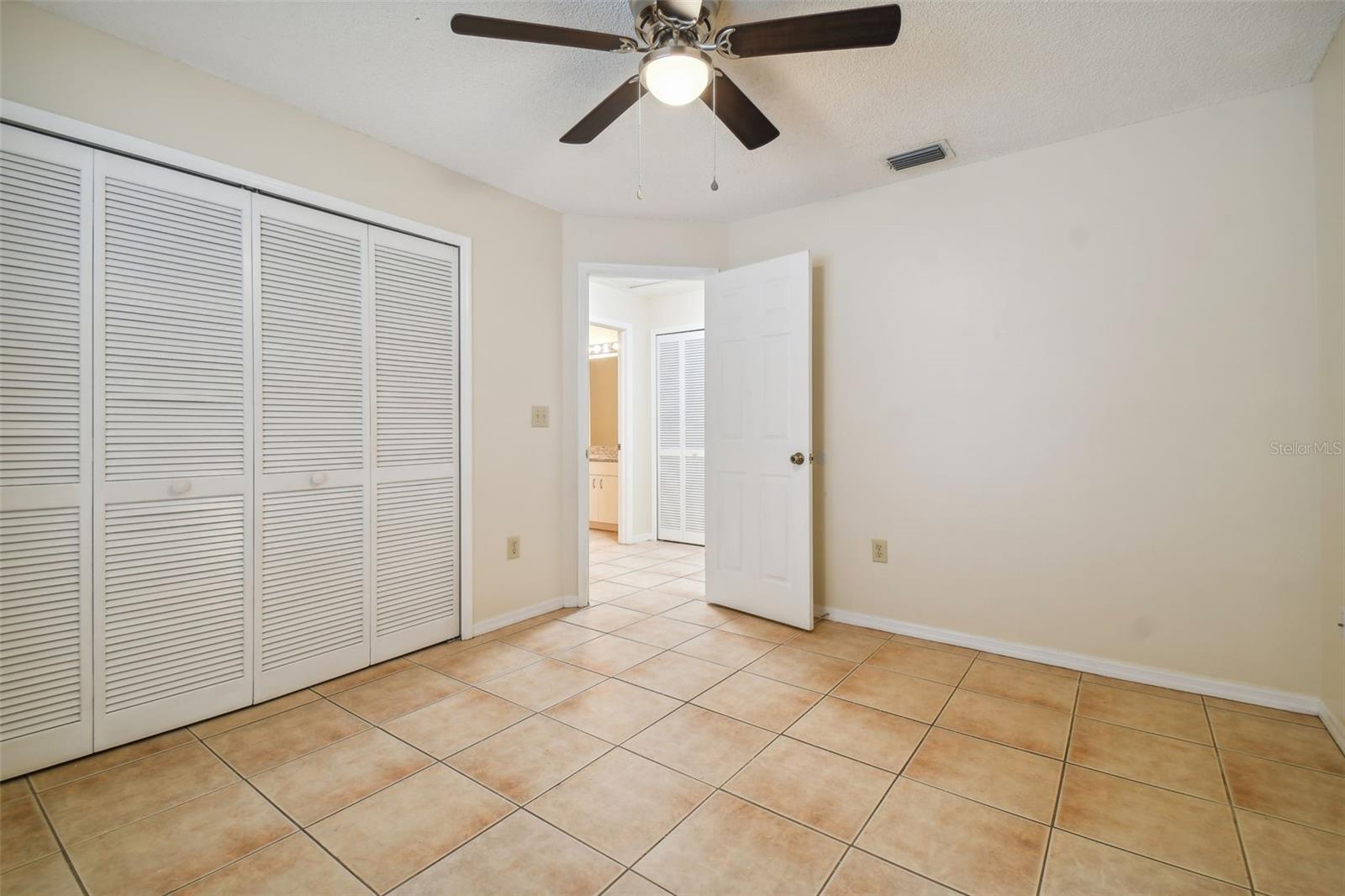 2342 TIOGA DR, LAND O LAKES, FL, 34639