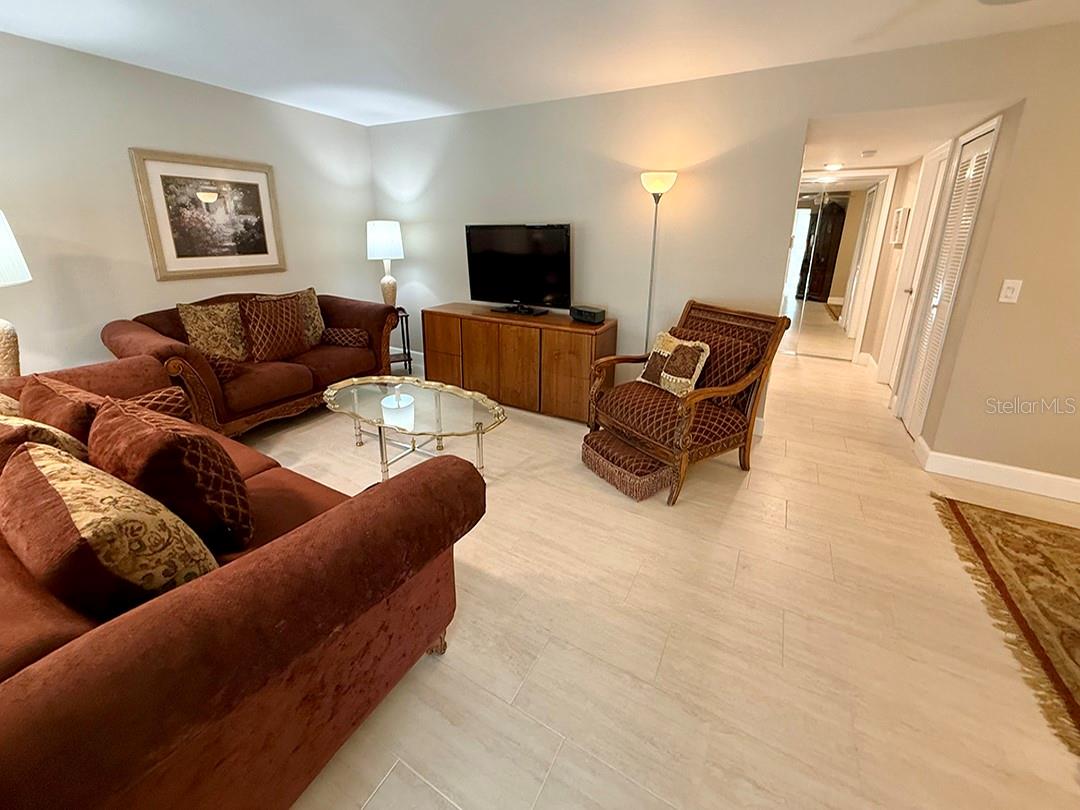4455 DUHME RD #103, ST PETERSBURG, FL, 33708