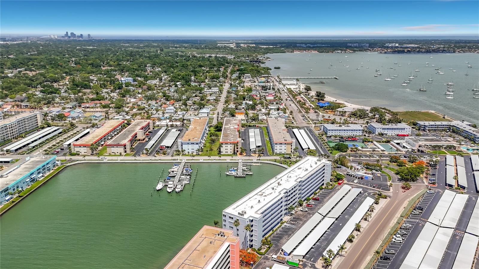 5925 SHORE BLVD S #107, GULFPORT, FL, 33707
