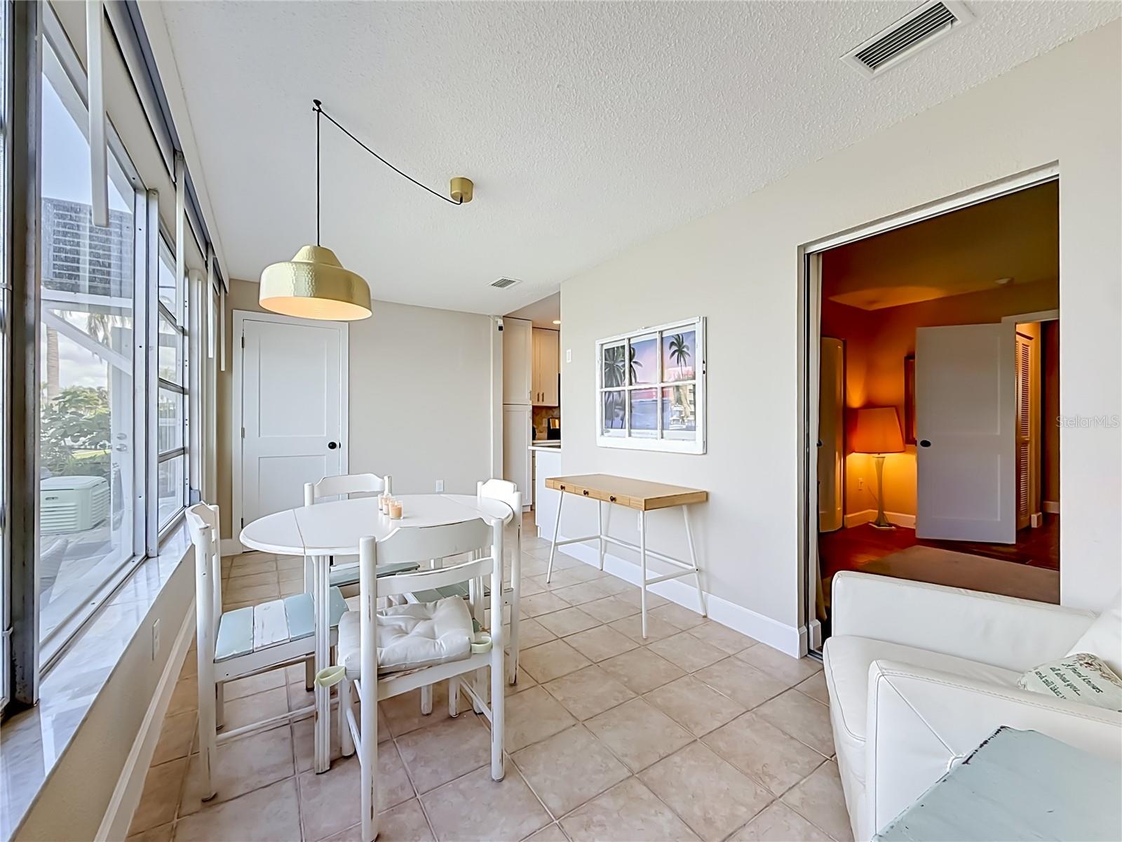 5925 SHORE BLVD S #107, GULFPORT, FL, 33707