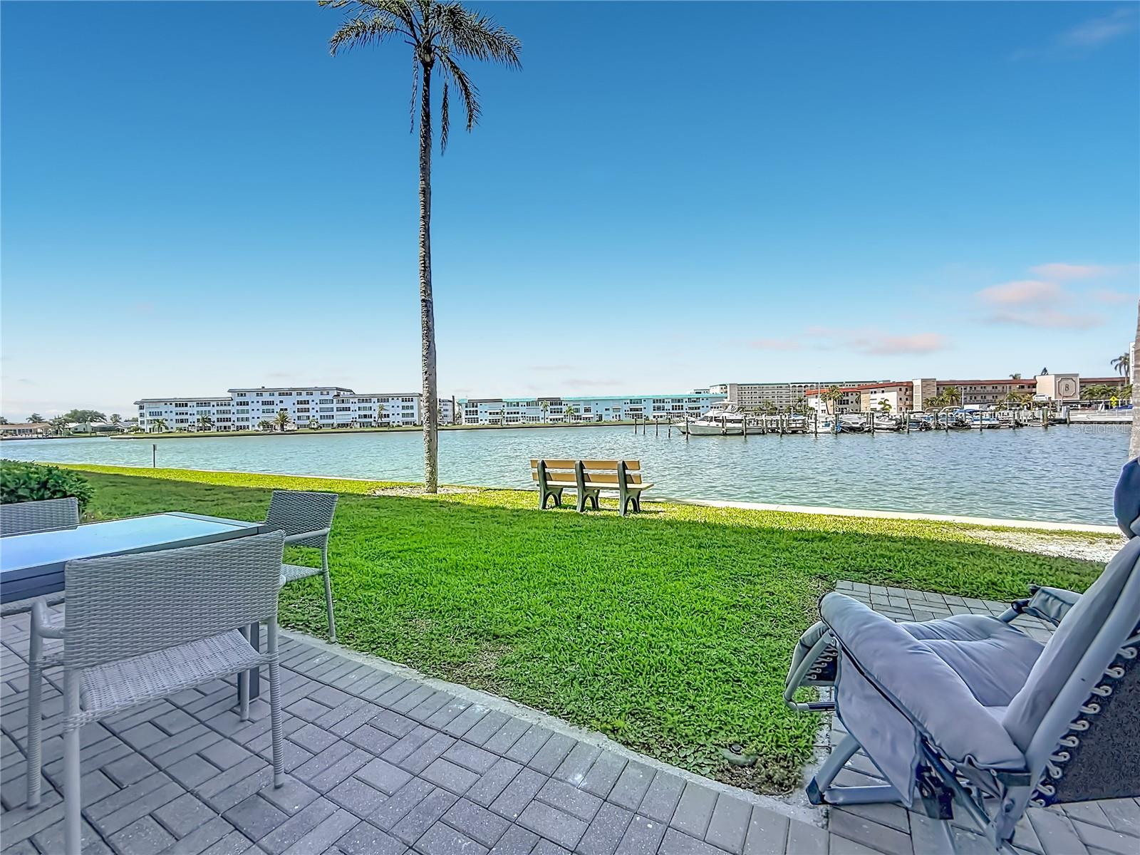 5925 SHORE BLVD S #107, GULFPORT, FL, 33707