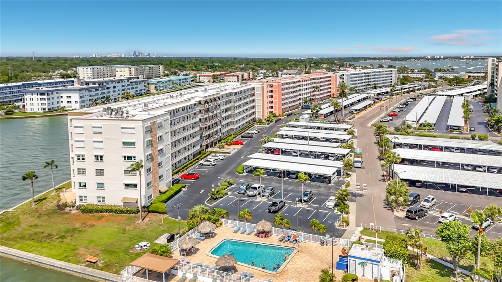 5925 SHORE BLVD S #107, GULFPORT, FL, 33707