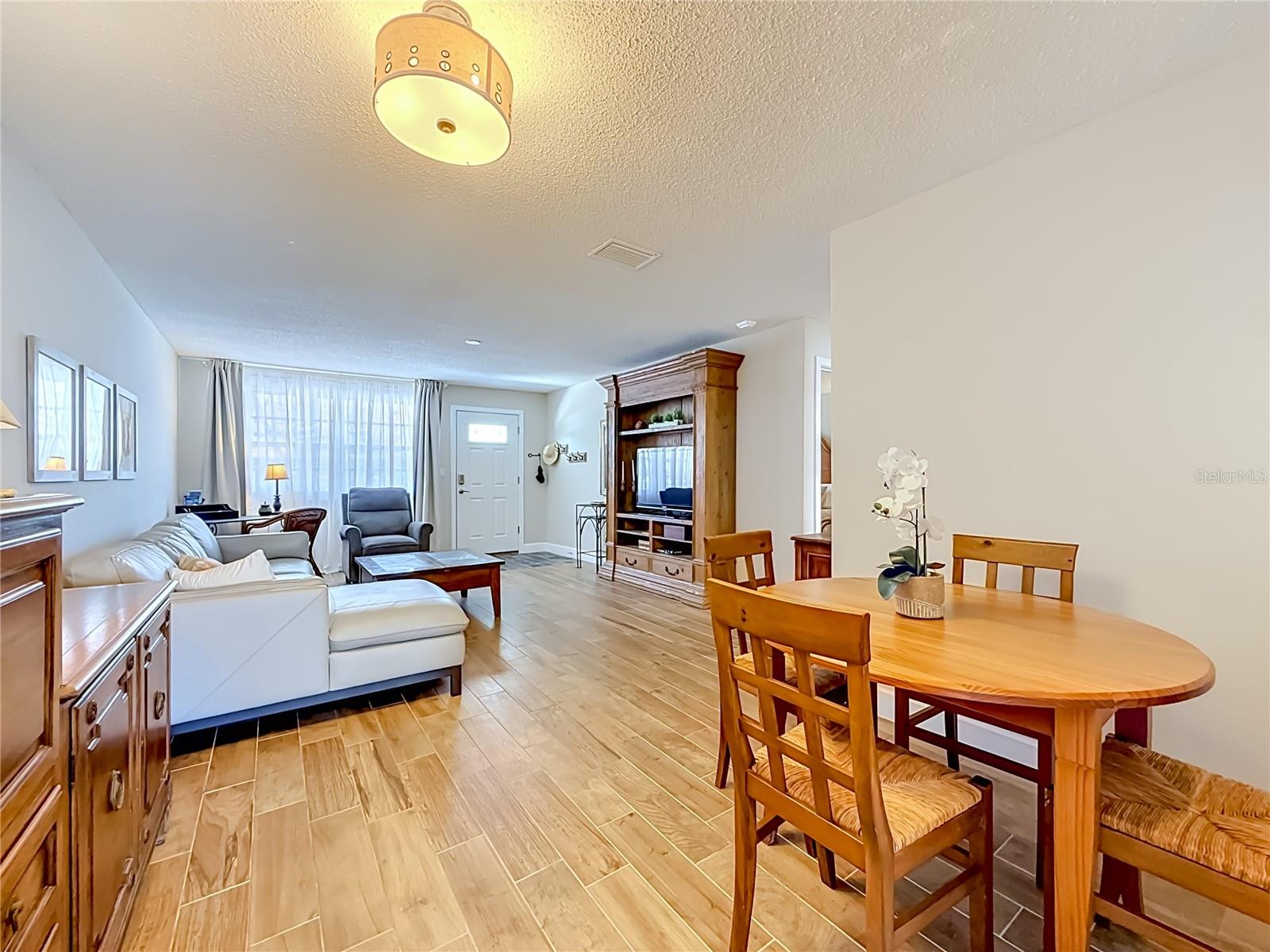 5925 SHORE BLVD S #107, GULFPORT, FL, 33707