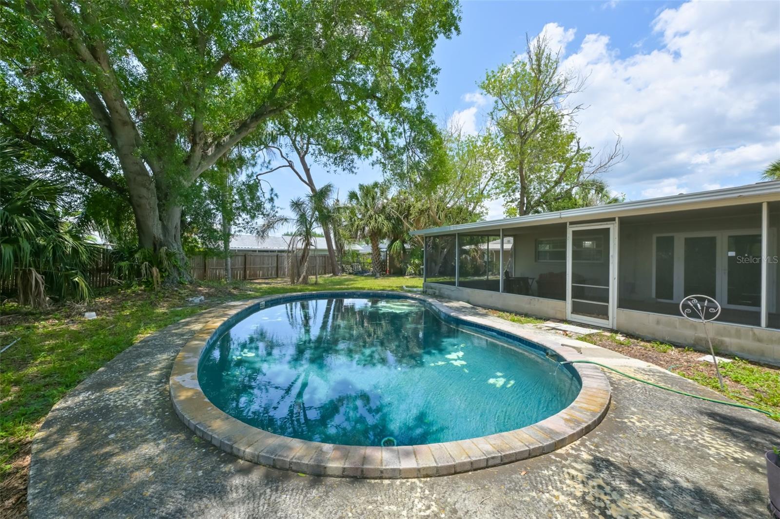 8410 LAVA PL, TAMPA, FL, 33615