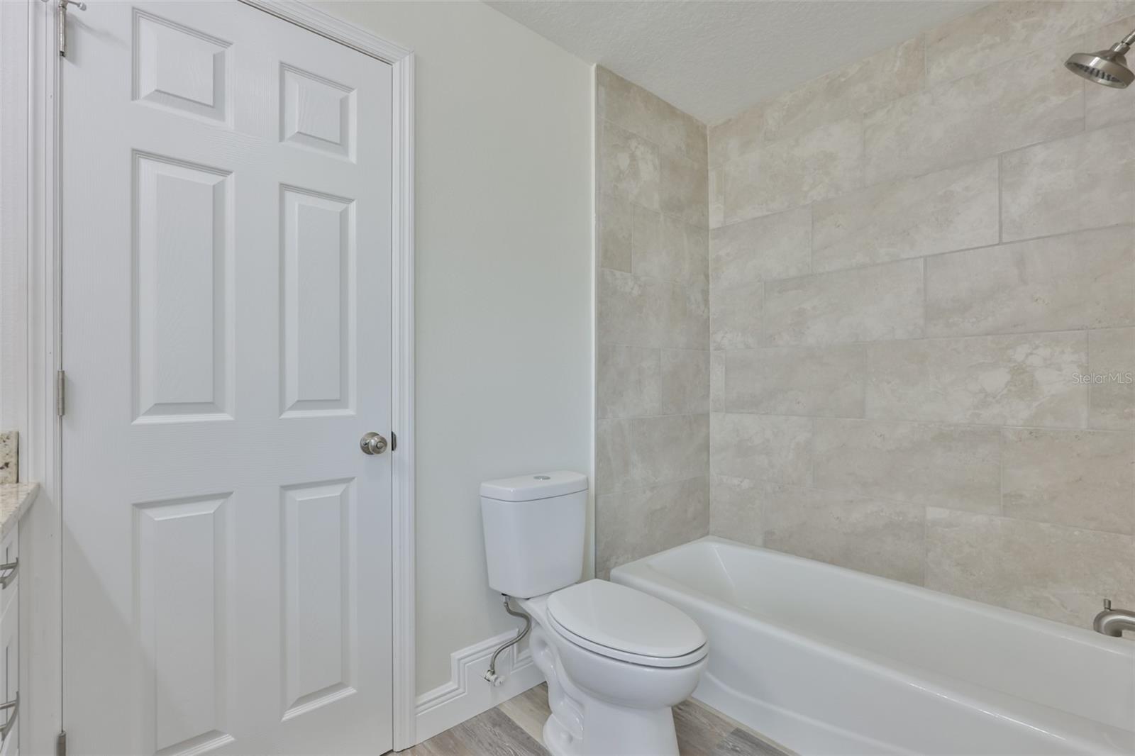 8410 LAVA PL, TAMPA, FL, 33615