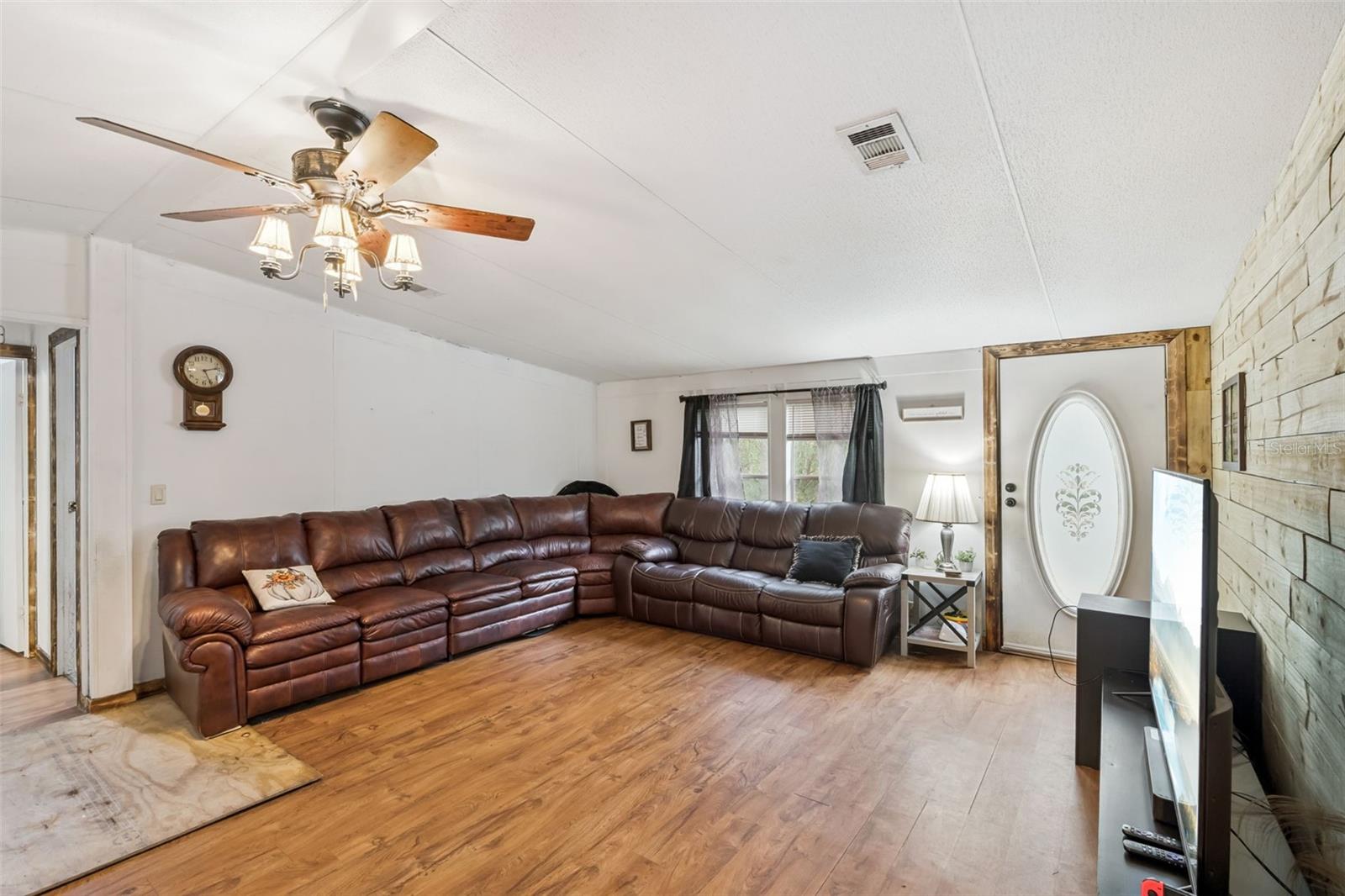 28100 SE 171ST ST, UMATILLA, FL, 32784